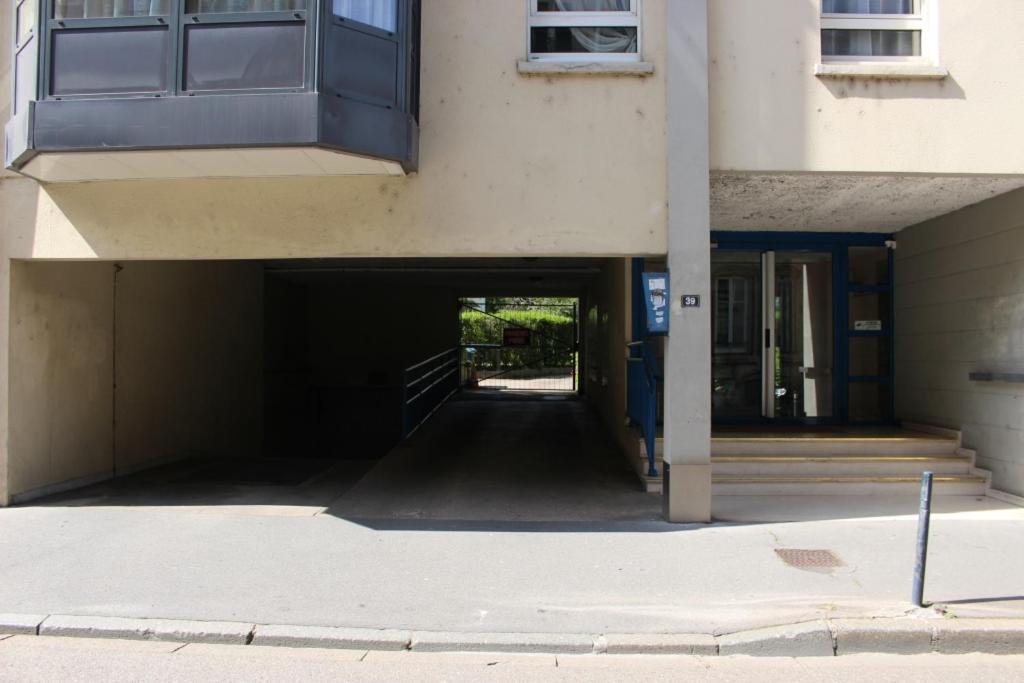Apartment Le Garden Victoria - Canal & Cathedrale -30m2 & Garden Nancy